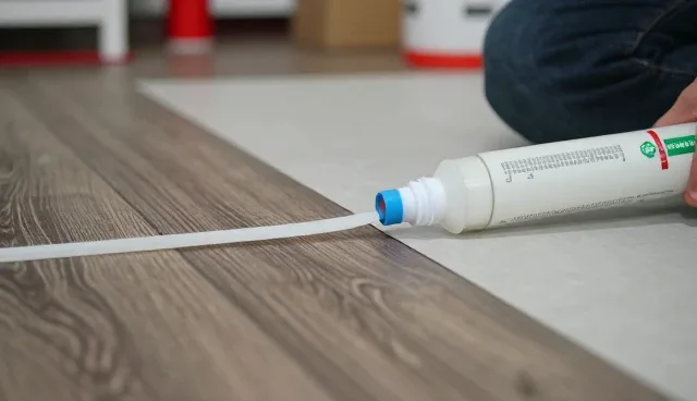 胶粘材料在电子基材适配中如何选择？